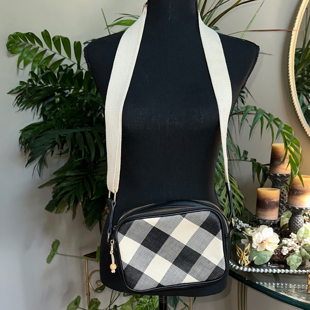 Martha Stewart Checkered Crossbody Bag with Cream Strap